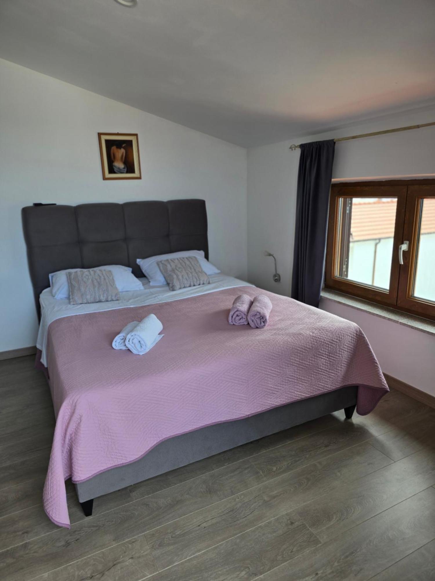 Bagaric Apartament *